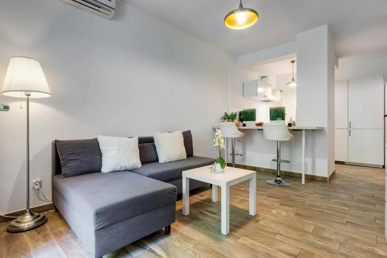 Mohacs Apartment With A/C بودابست