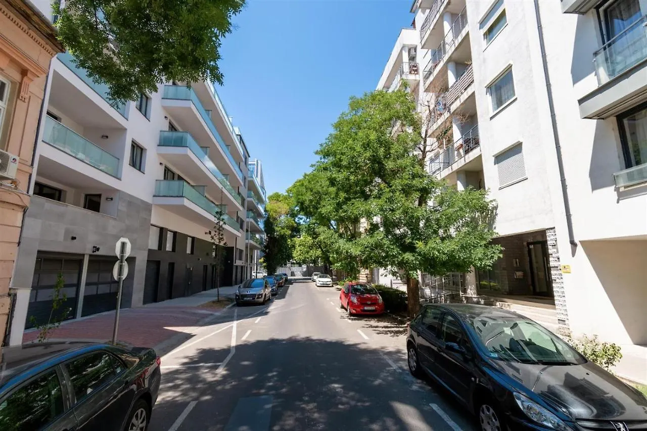 Mohacs Apartment With A/C بودابست